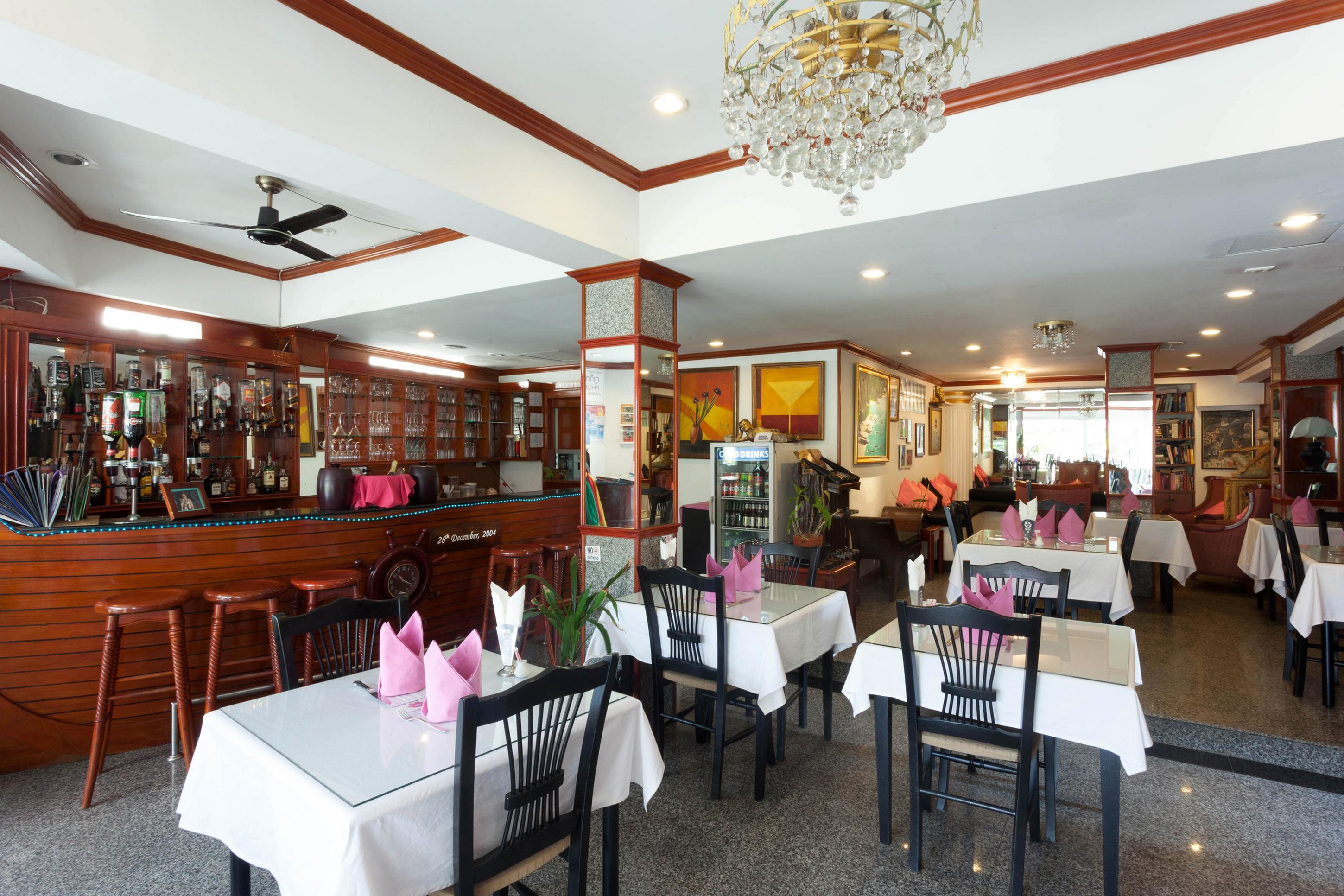卡利姆湾兰花酒店 Patong 外观 照片